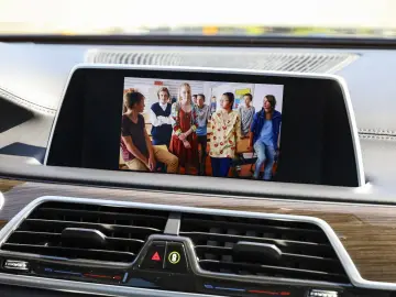 BMW 745e iPerformance Limousine