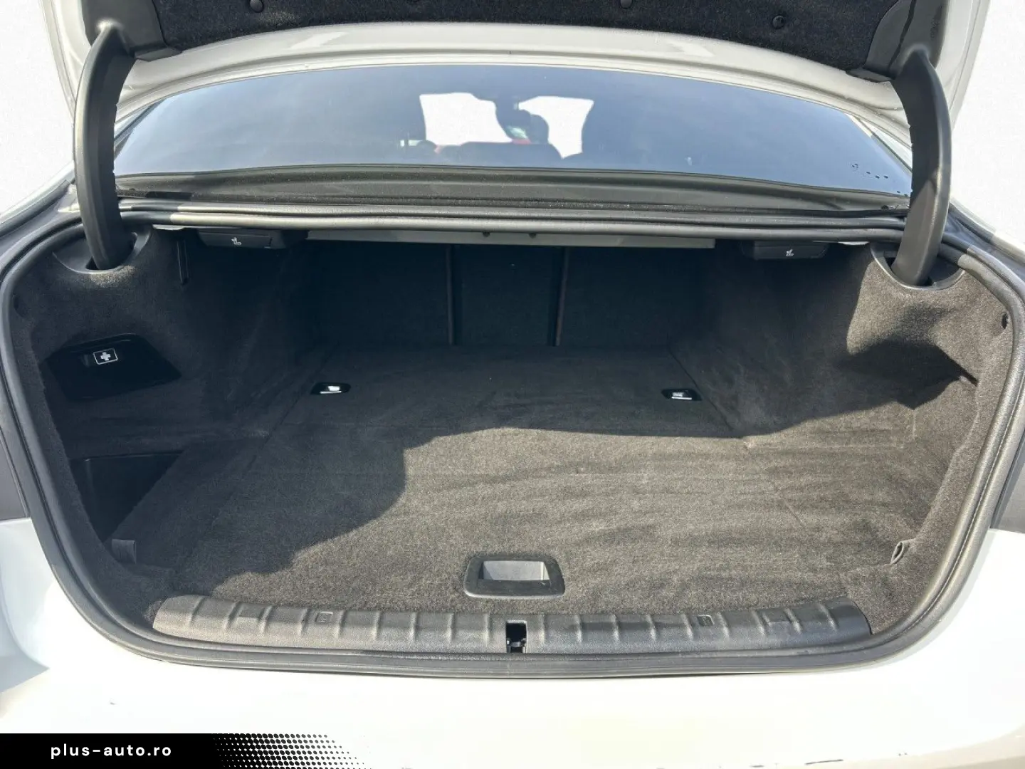 BMW 545e xDrive Luxury Line Individual