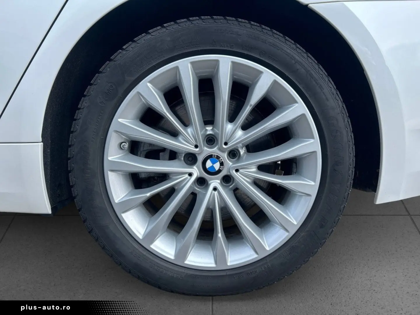 BMW 545e xDrive Luxury Line Individual