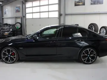 BMW 545e xDrive Scaune M  SoftClose  360   H&K