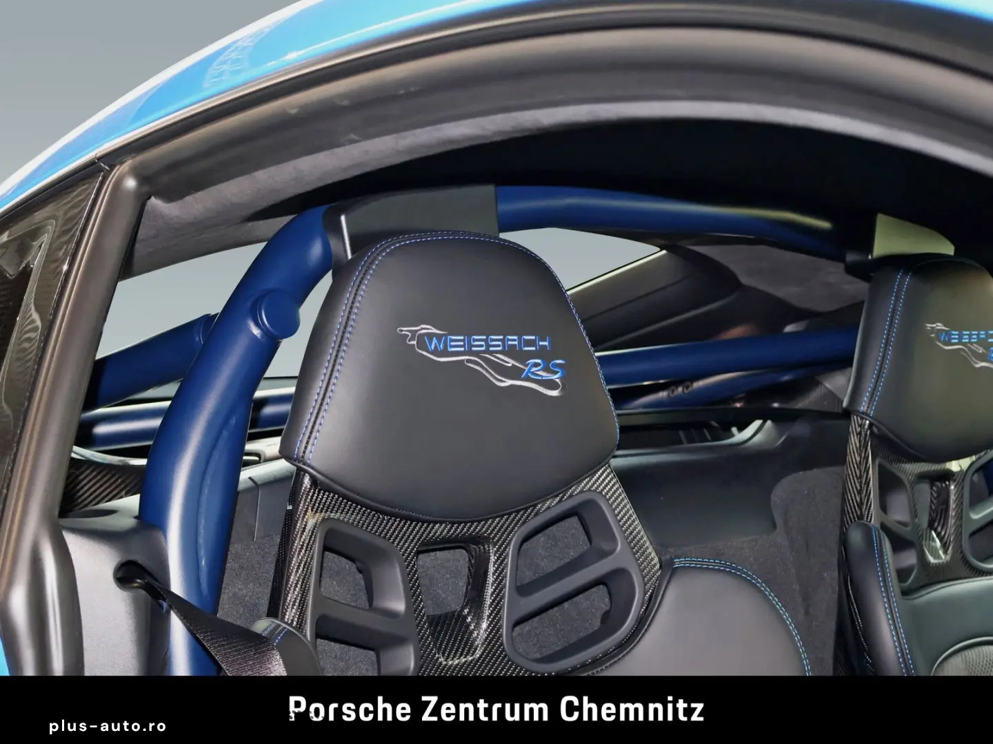 PORSCHE 718 Cayman GT4 RS