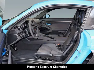 PORSCHE 718 Cayman GT4 RS
