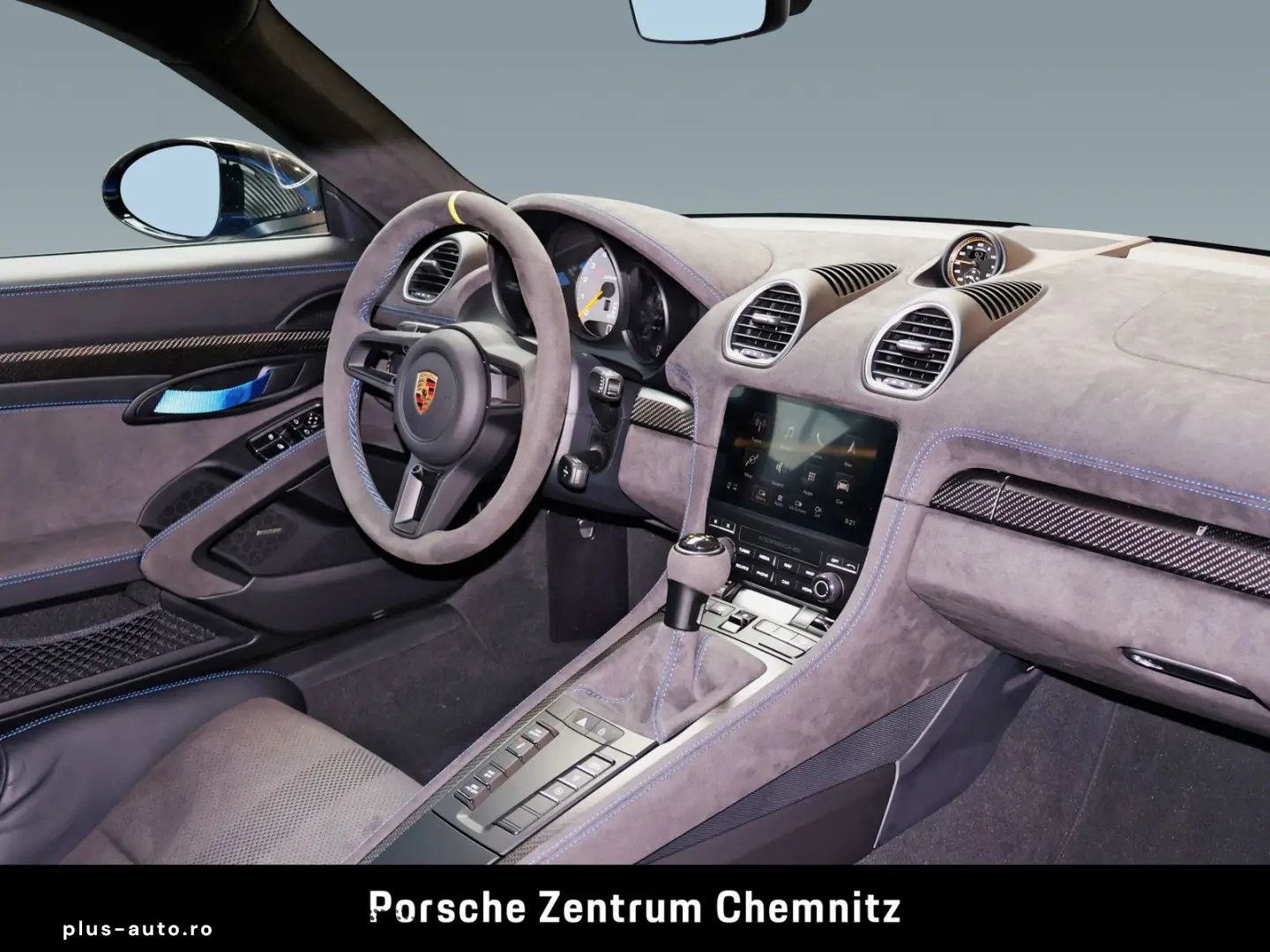 PORSCHE 718 Cayman GT4 RS