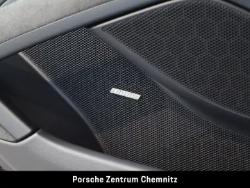 PORSCHE 718 Cayman GT4 RS