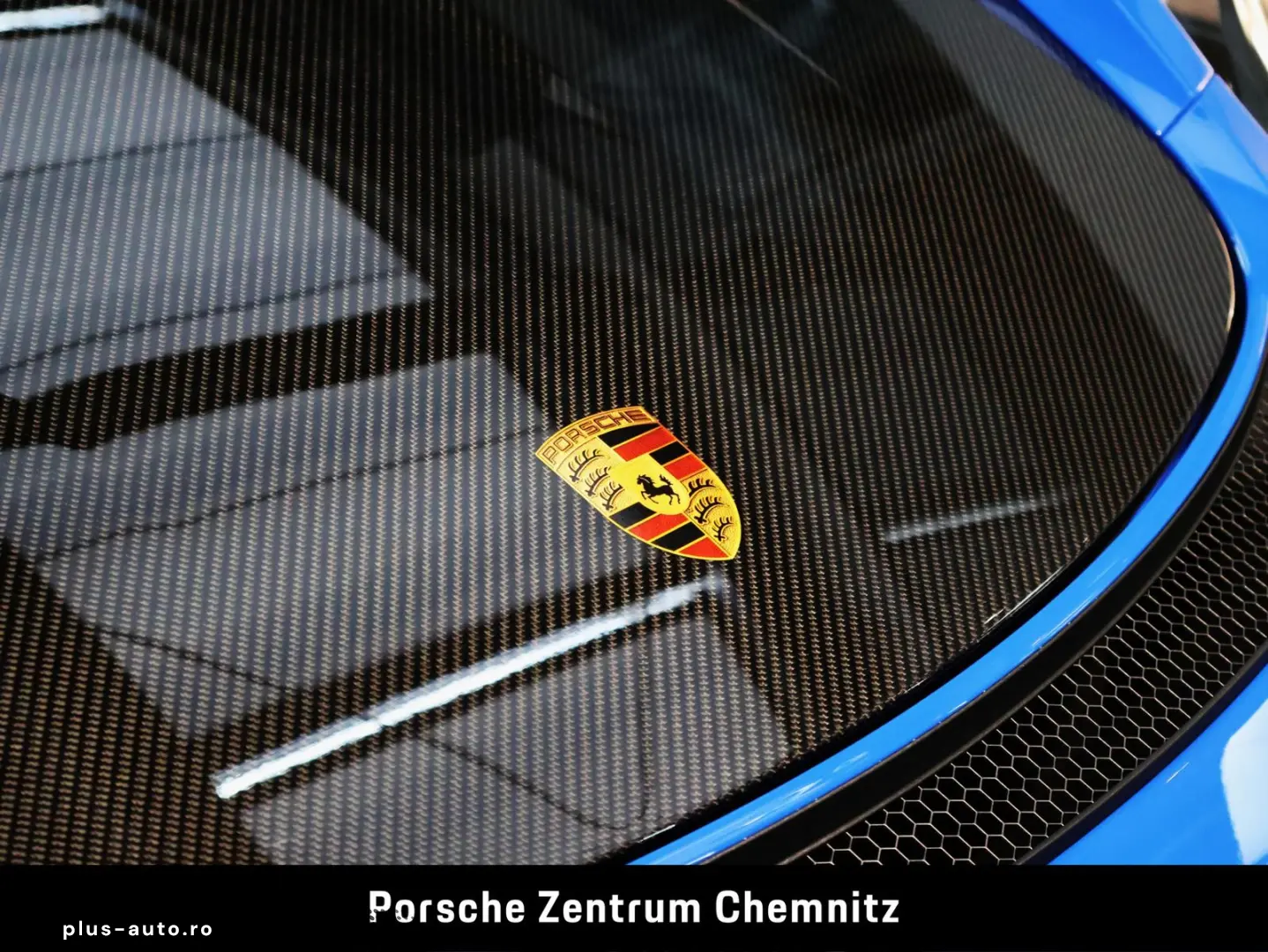 PORSCHE 718 Cayman GT4 RS