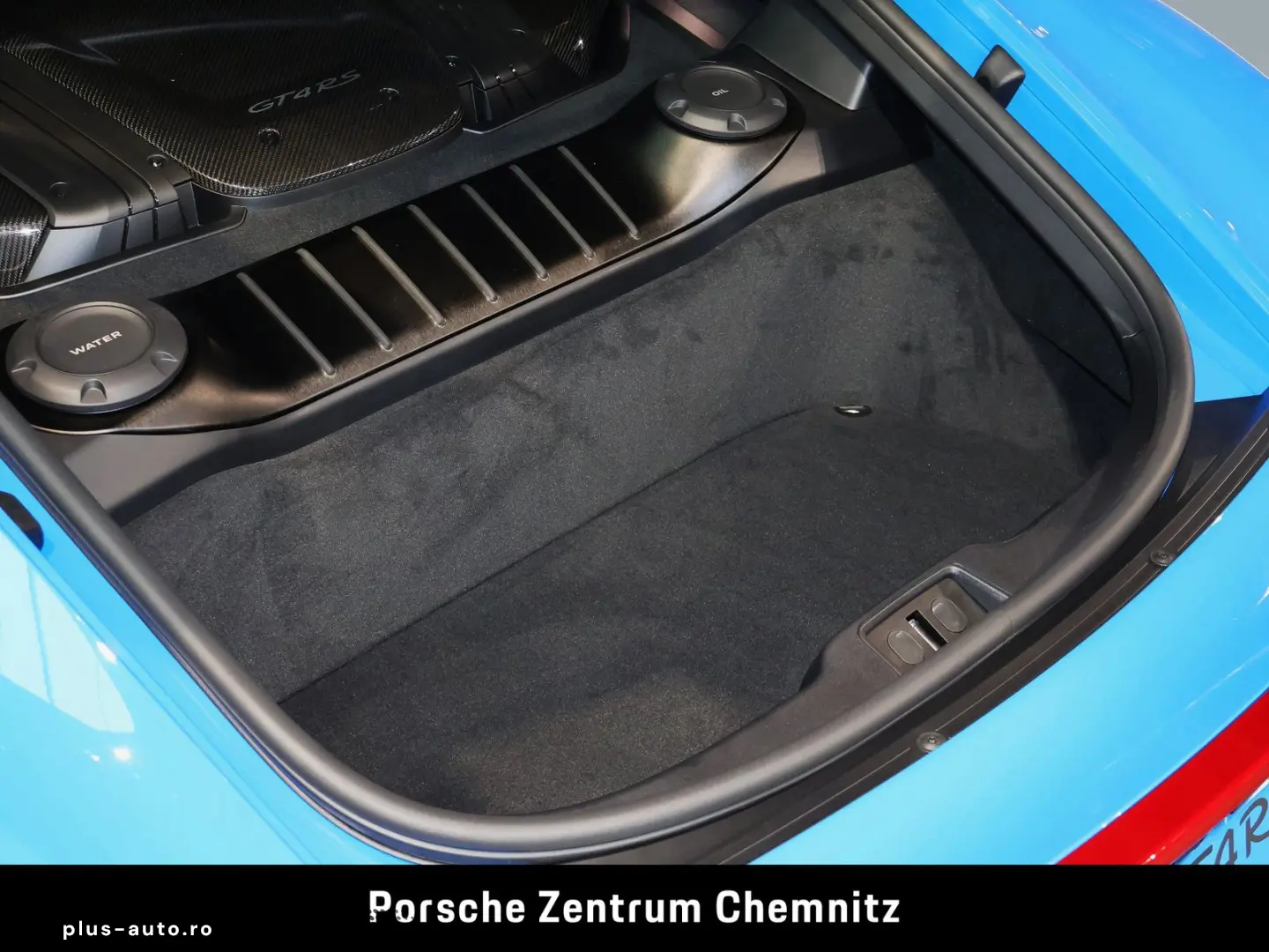 PORSCHE 718 Cayman GT4 RS