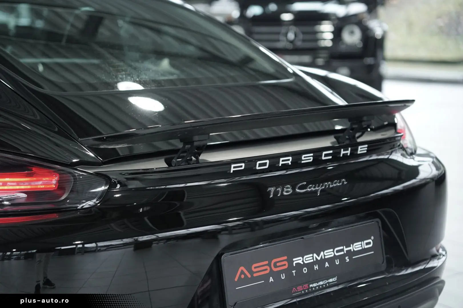 PORSCHE Cayman 718 PDK