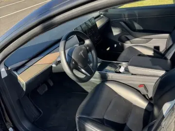 Tesla 3 dual motor 4x4