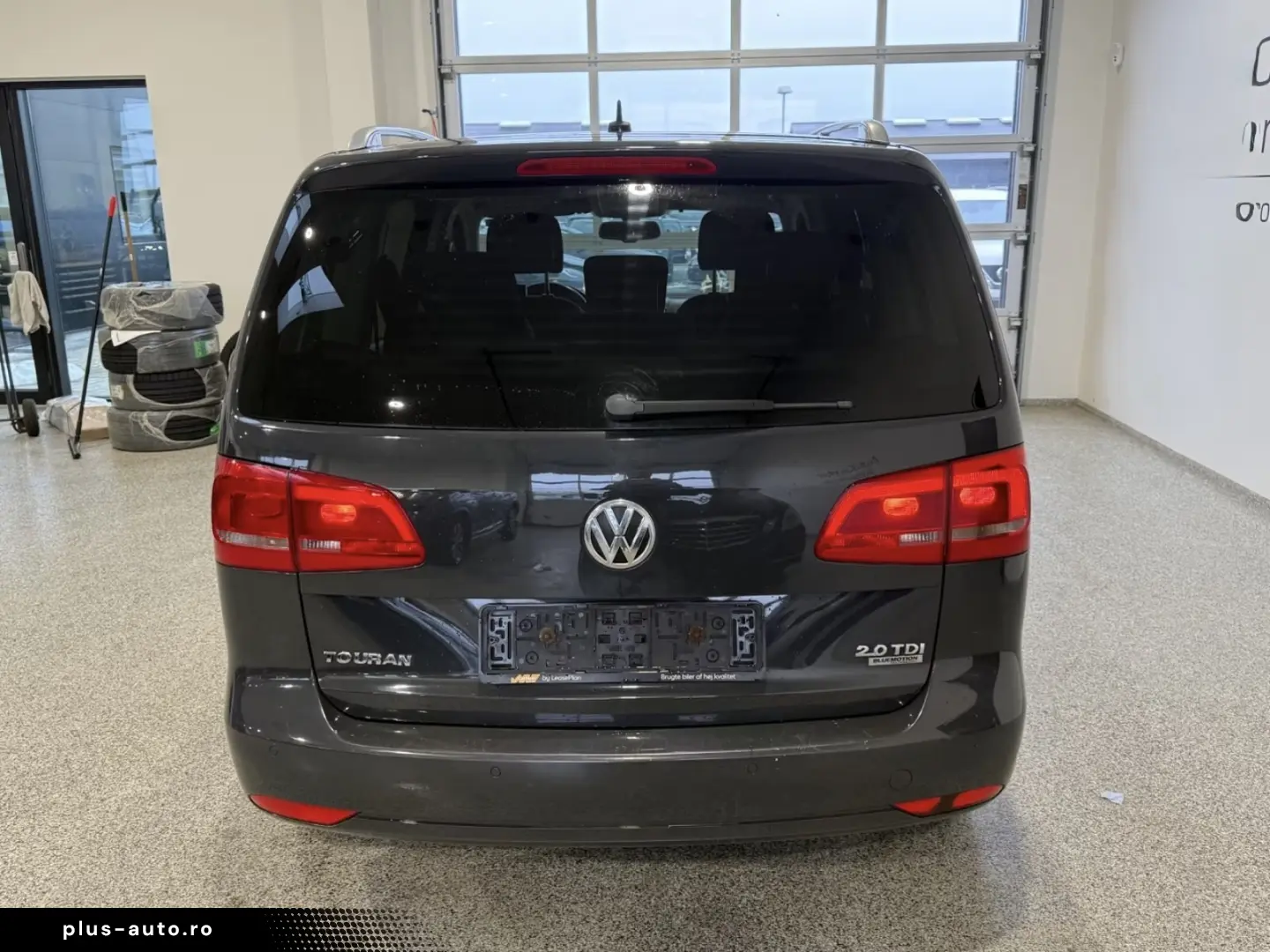 Volkswagen Touran 7 locuri