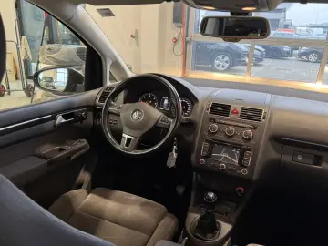 Volkswagen Touran 7 locuri