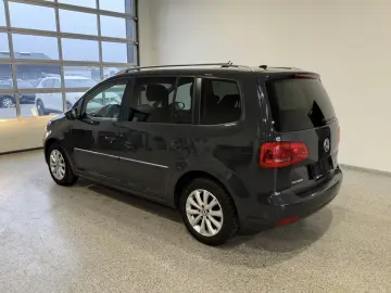 Volkswagen Touran 7 locuri