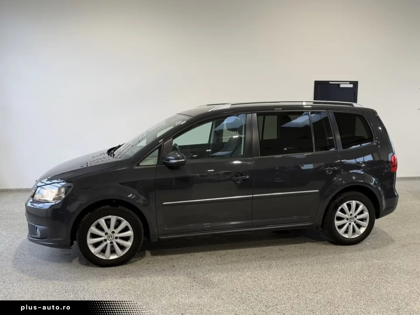 Volkswagen Touran 7 locuri