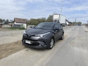 Toyota Chr hybrid