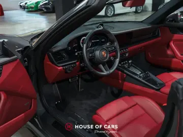 PORSCHE 992.1 CARRERA 4 GTS