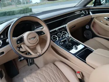 Bentley Continental GT Azure