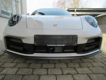 PORSCHE 992 CABRIO EXCL KREIDE ABGAS CHRONO 18W BOSE®ACC