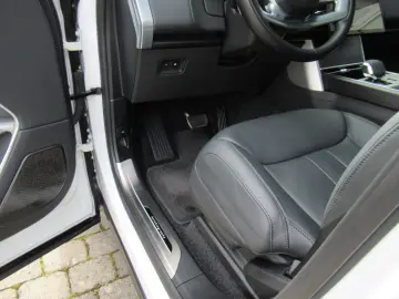 LAND ROVER NEW P460e AUTOBIOGRAPHY SV BESPOKE SHADOW AHK 22