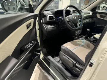 SsangYong TIVOLI - 1.5GDI 163HP GARANTIE 10 ANI