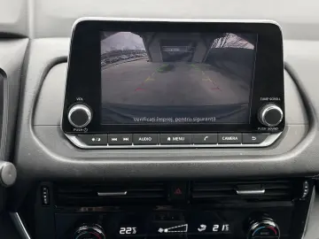 Nissan Qashqai 1.3 DIG-T MHEV Xtronic Acenta