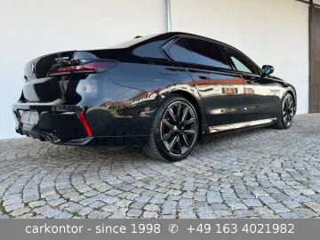 BMW i7 xDr 60  M SPORT PRO LOUNGE SEAT B&W DI LUSSO