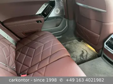 BMW i7 xDr 60  M SPORT PRO LOUNGE SEAT B&W DI LUSSO