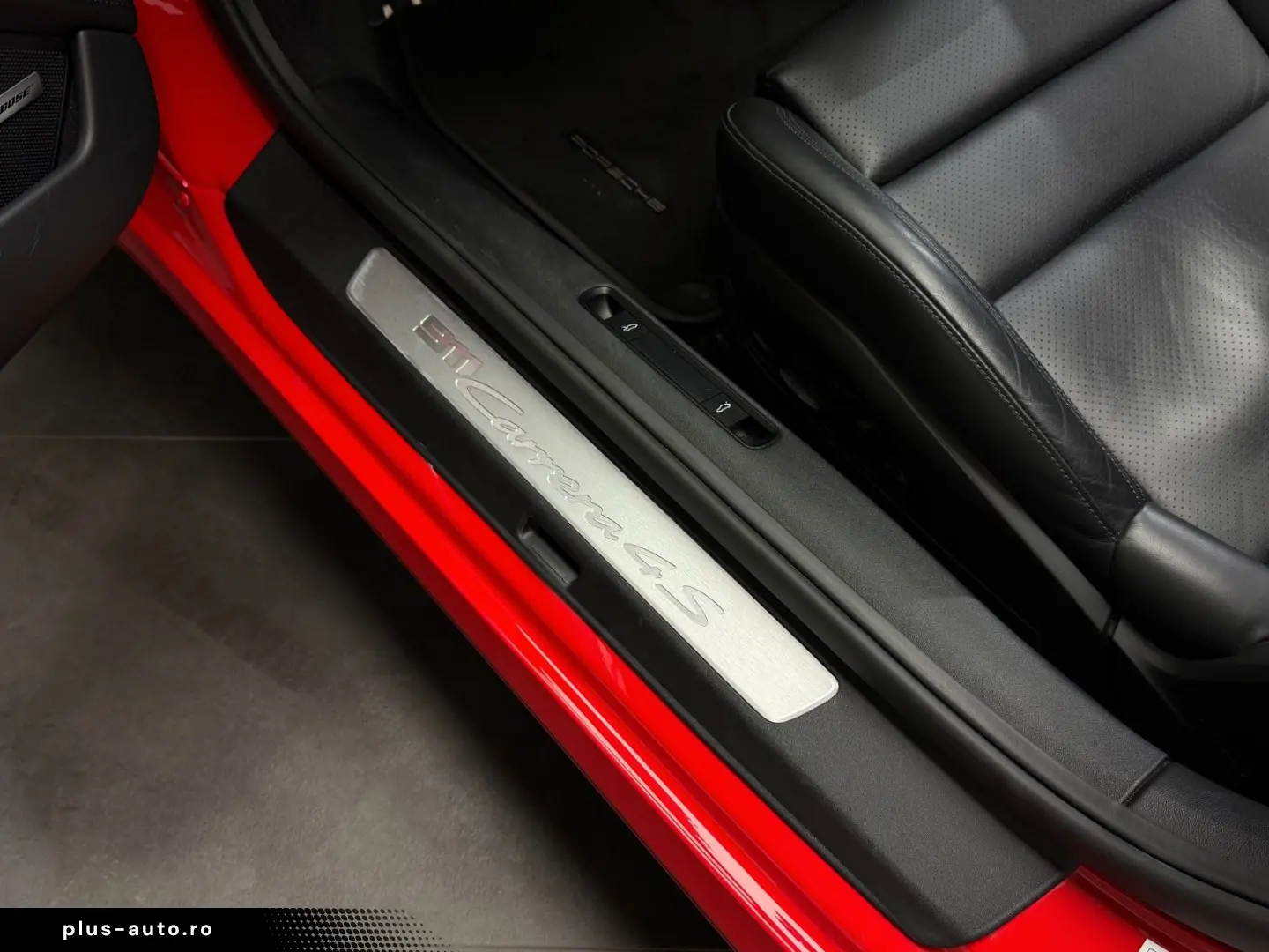 PORSCHE Carrera 4 S Cabrio