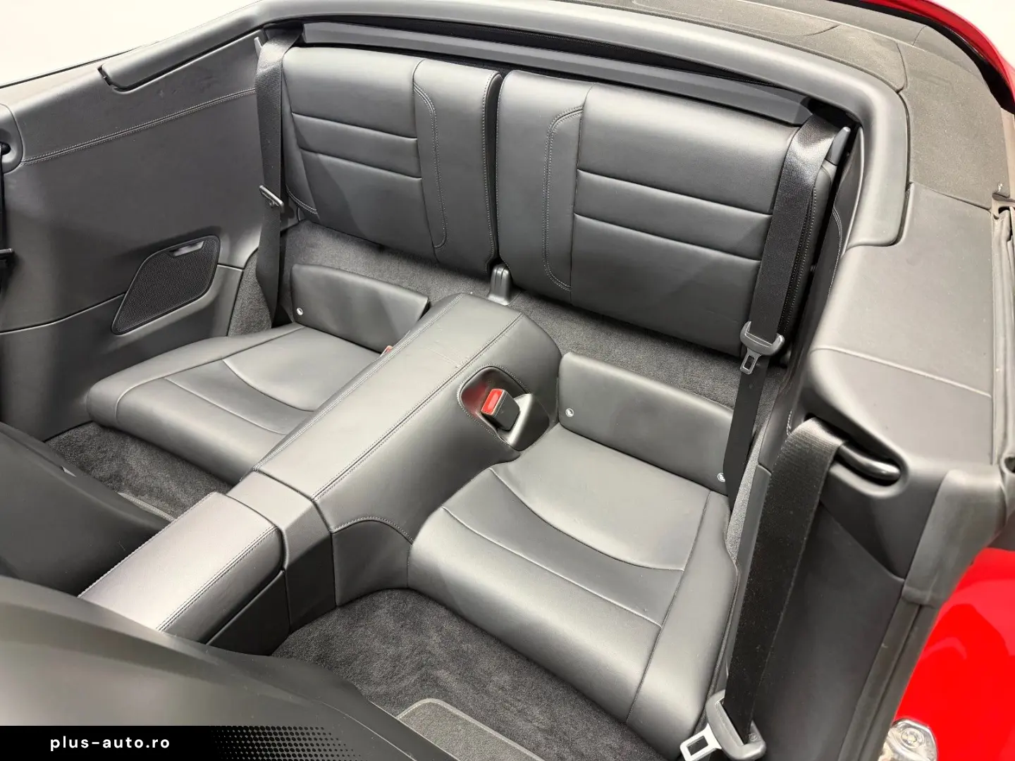 PORSCHE Carrera 4 S Cabrio