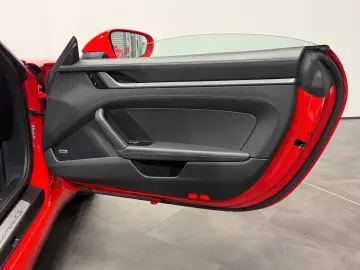 PORSCHE Carrera 4 S Cabrio