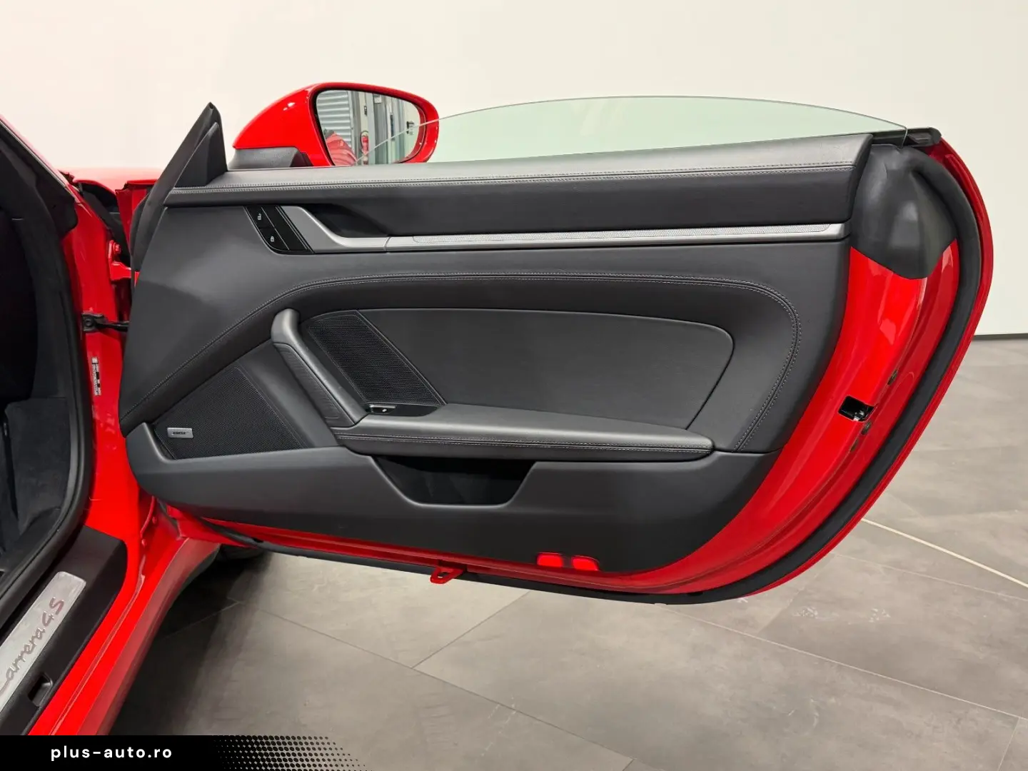 PORSCHE Carrera 4 S Cabrio