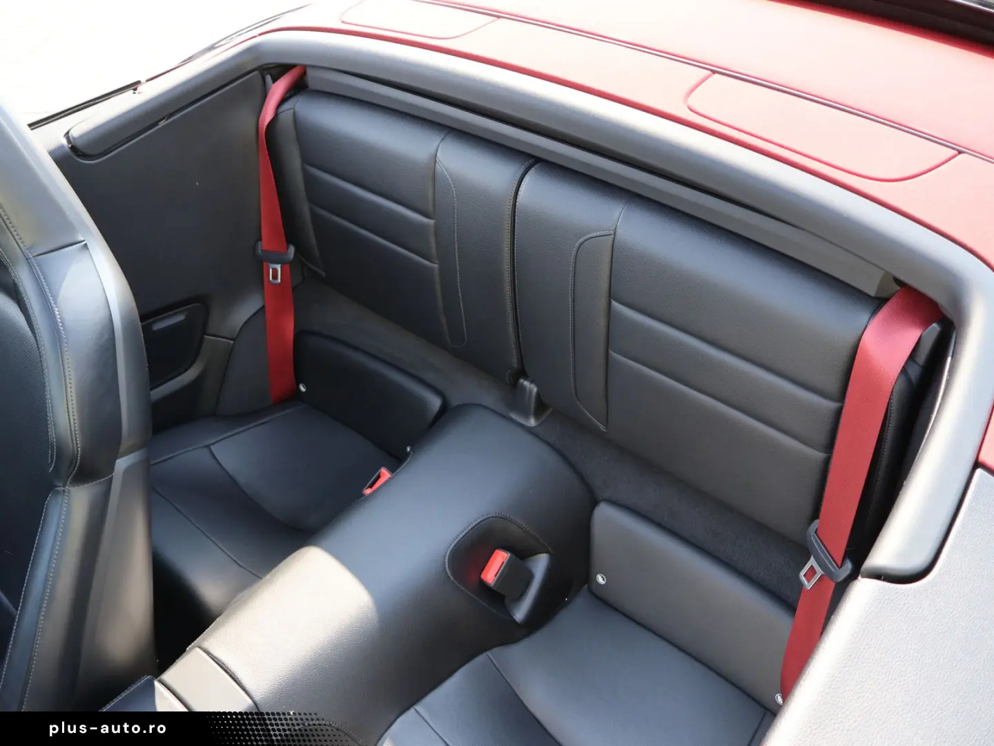 PORSCHE 992 - 911 Carrera 4 S Cabriolet