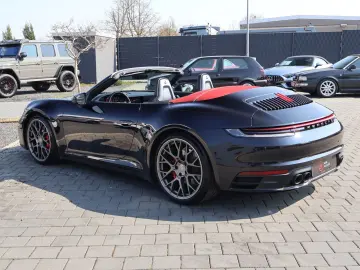 PORSCHE 992 - 911 Carrera 4 S Cabriolet