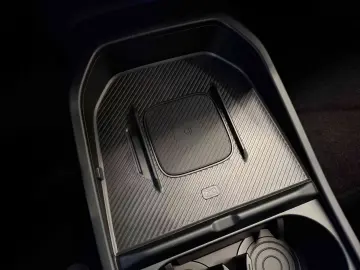 Kia EV4 Fastback 150 kW Earth