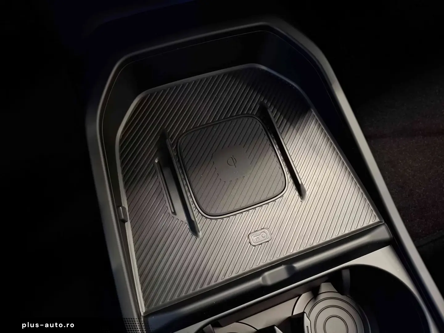 Kia EV4 Fastback 150 kW Earth