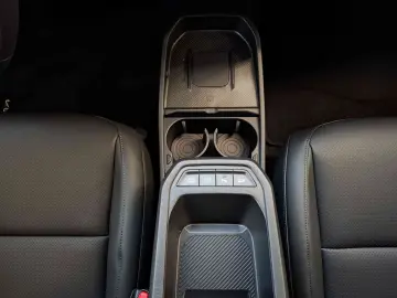 Kia EV4 Fastback 150 kW Earth