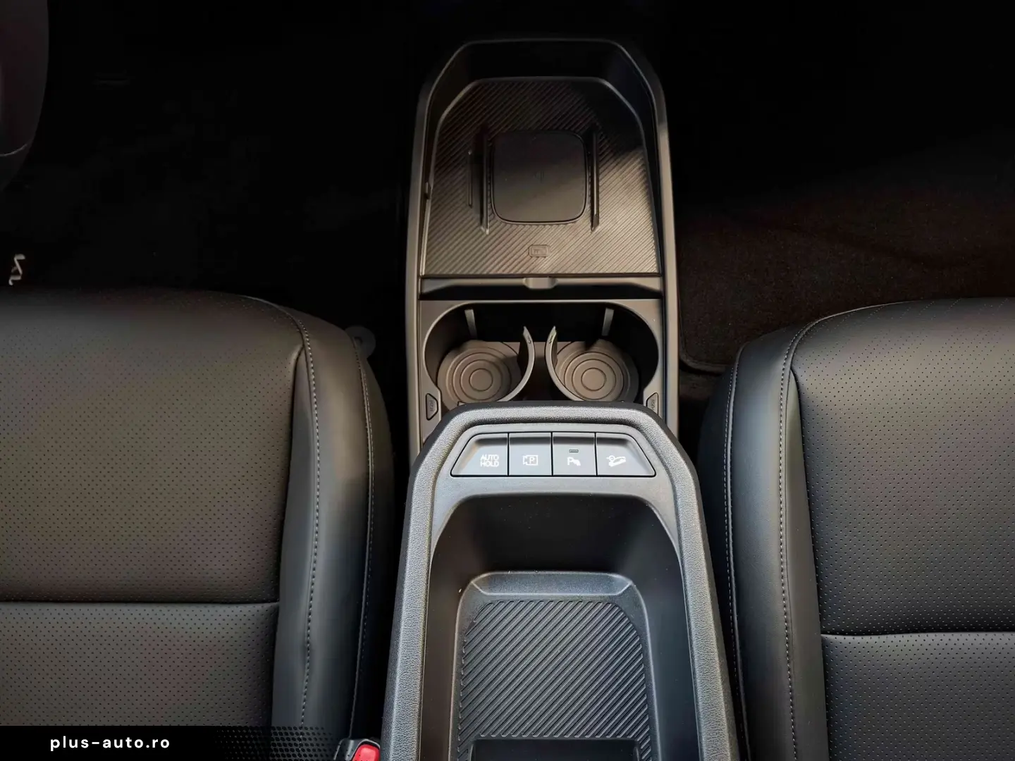 Kia EV4 Fastback 150 kW Earth