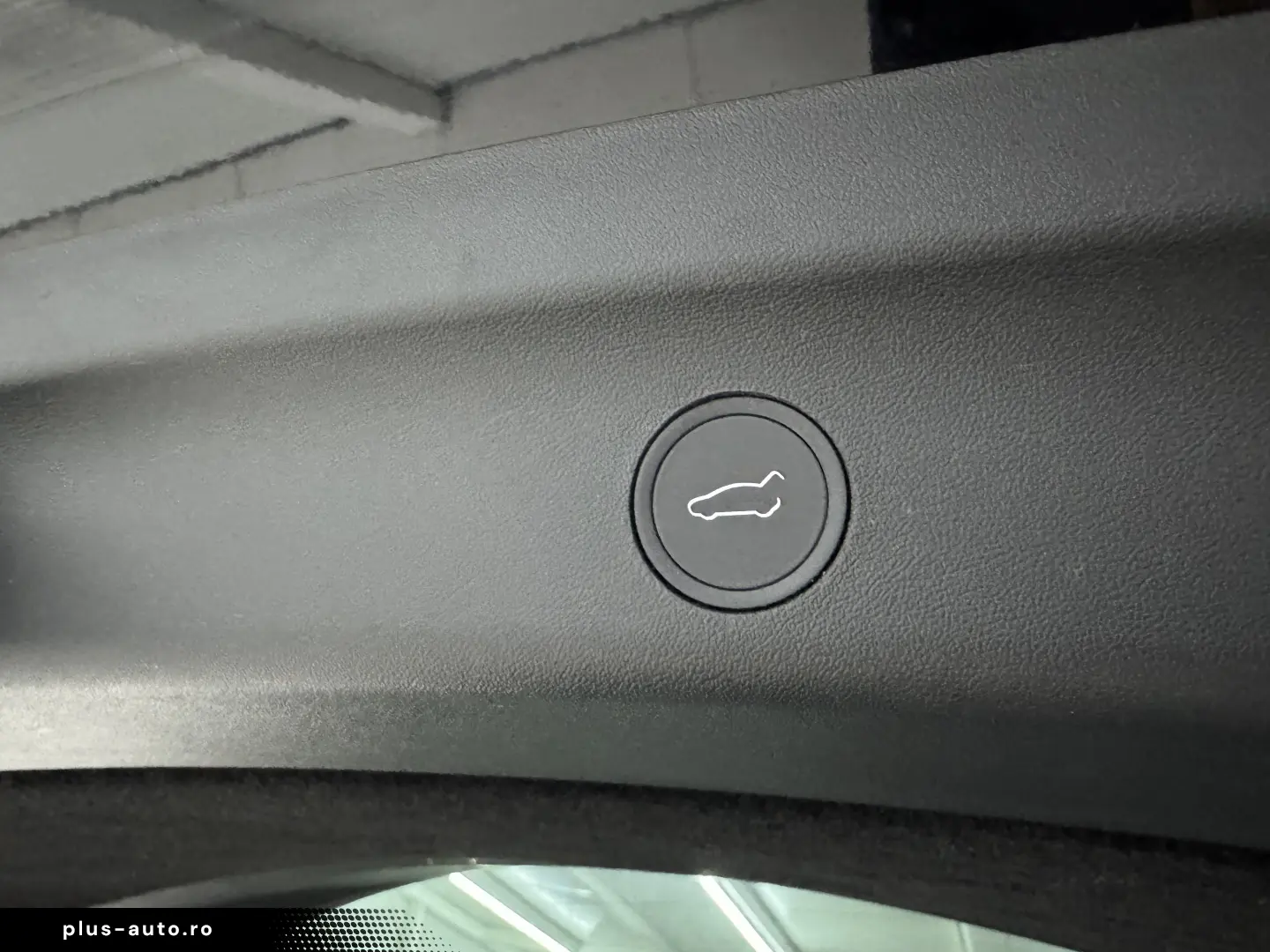 Tesla Model Y AWD Dual Motor