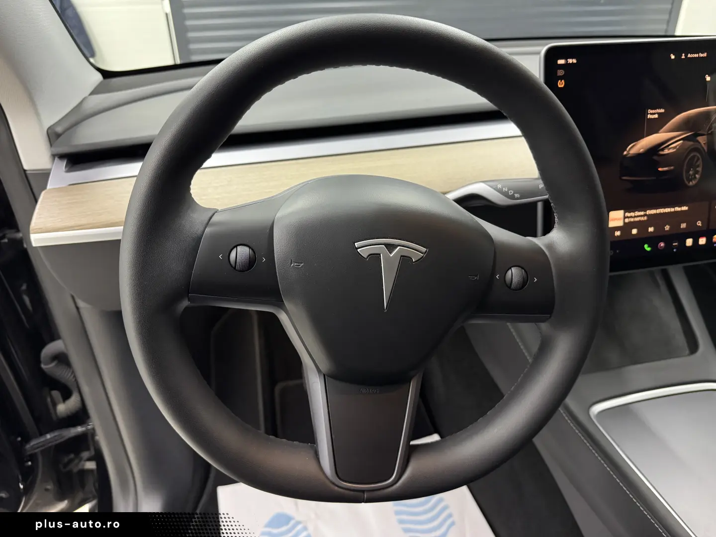Tesla Model Y AWD Dual Motor