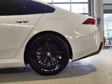 BMW M5 Lim. Carbon-Keramik-Bremse