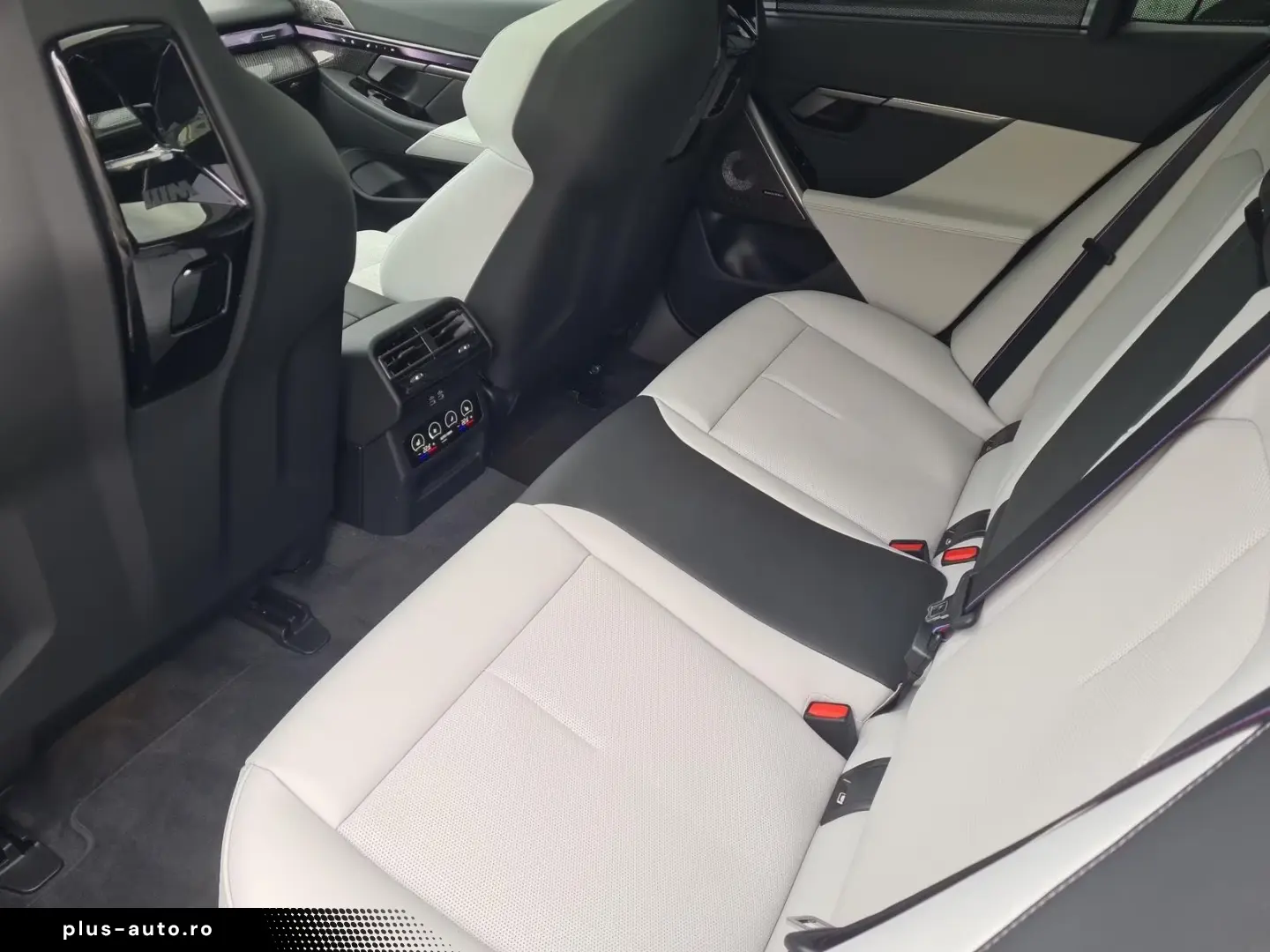 BMW M5 Limousine ParkPro DrivAssistPro