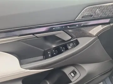 BMW M5 Limousine ParkPro DrivAssistPro