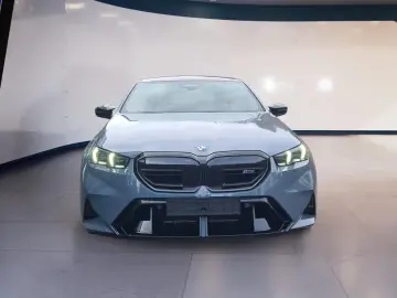 BMW M5 Limousine ParkPro DrivAssistPro