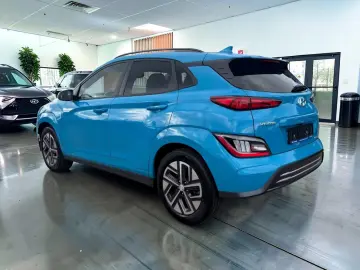 Hyundai Kona Electric 64 kWh 204 CP Premium