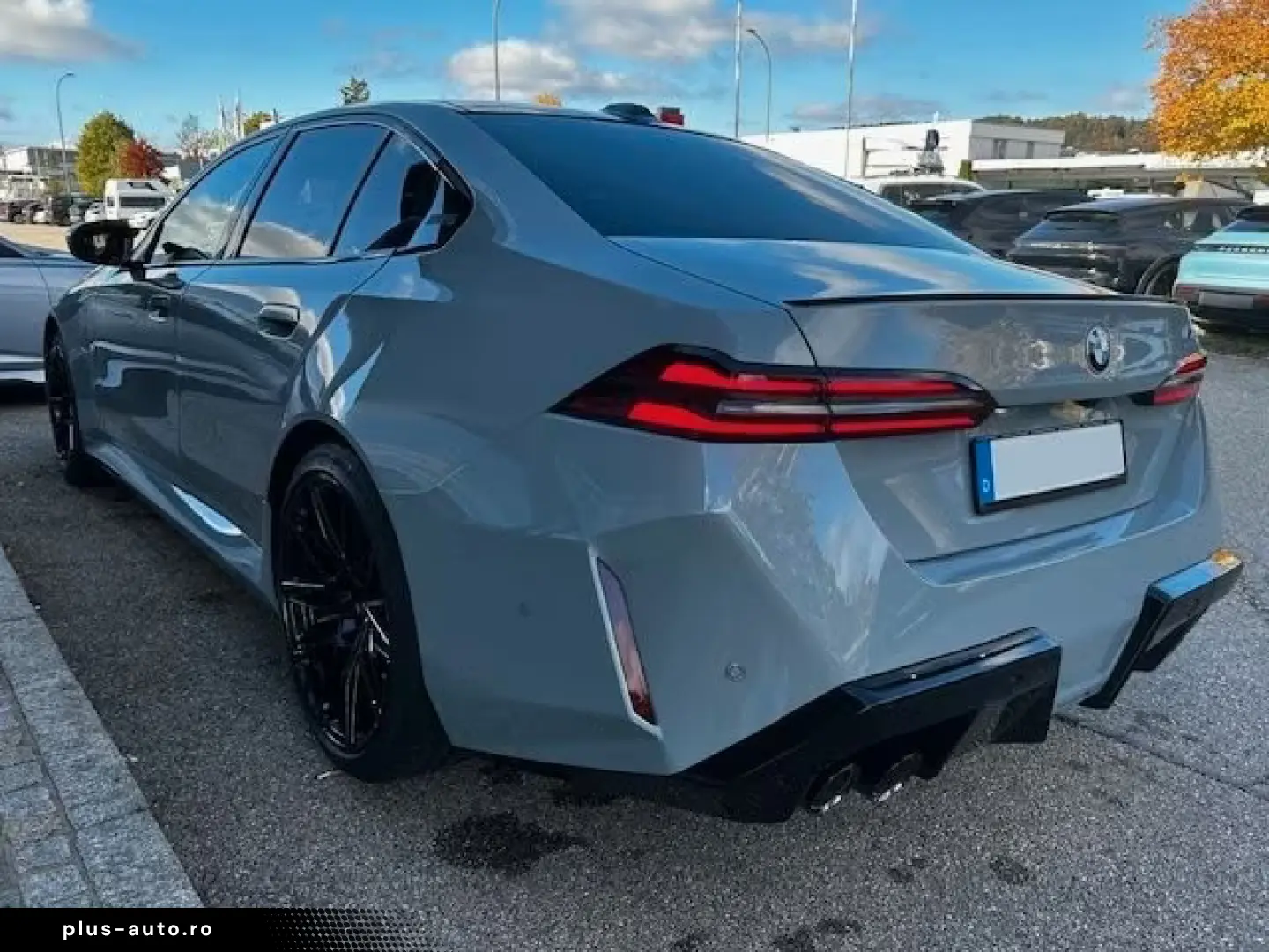 BMW M5 Limousine Brooklyn-Red M Drivers