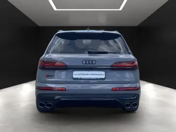 Audi SQ7 Competition Plus