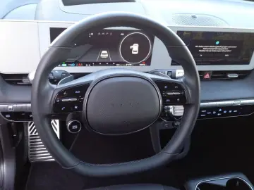 HYUNDAI IONIQ 5 58 kWh 4WD Uniq