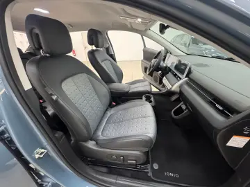 HYUNDAI IONIQ 5 EV 2WD Techniq 77 4kWh ACC KeyLess
