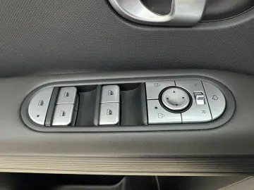 HYUNDAI IONIQ 5 EV 2WD Techniq 77 4kWh ACC KeyLess