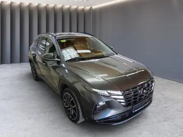 HYUNDAI Tucson 1.6 T-GDI Trend Plug-In Hybrid 4WD