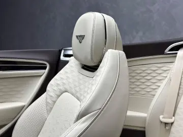 BENTLEY Continental GTC Speed First Edition V8 AKRAPOVIC