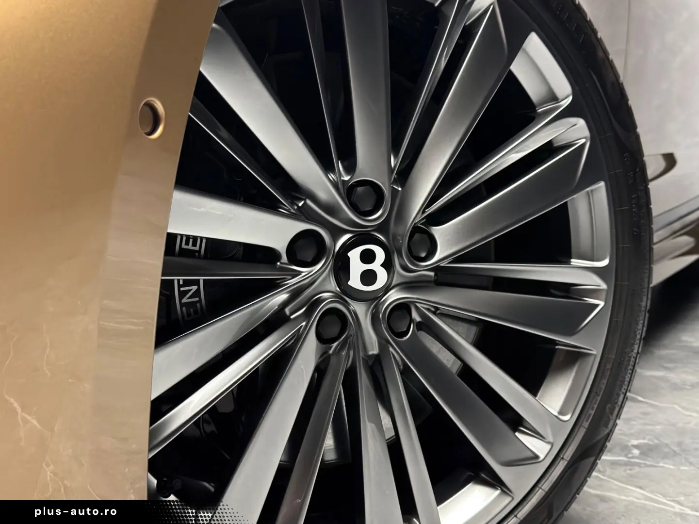 BENTLEY Continental GTC Speed First Edition V8 AKRAPOVIC